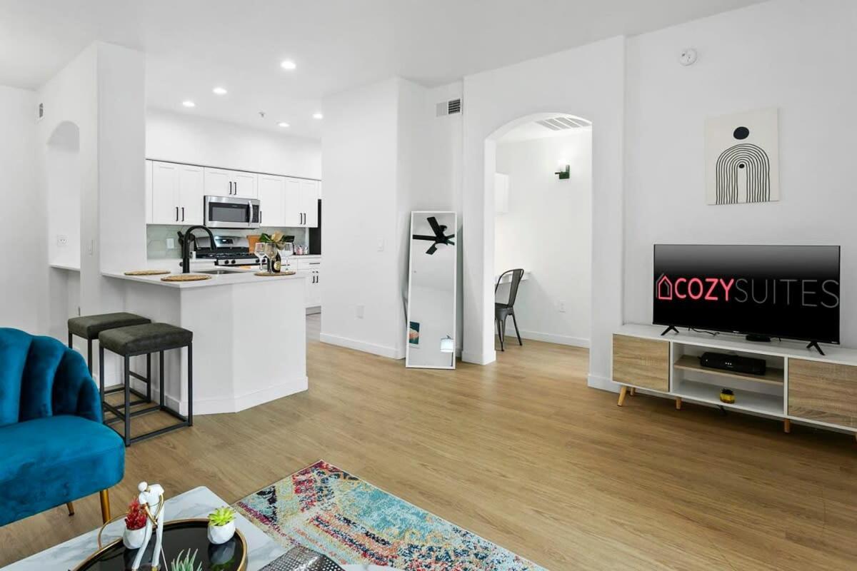 Cozysuites Glendale By The Stadium With Pool 02 Экстерьер фото