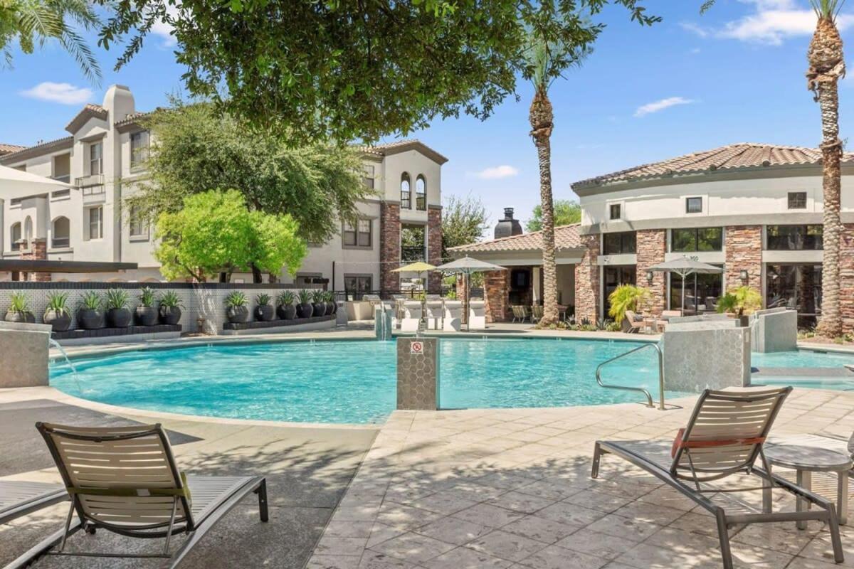 Cozysuites Glendale By The Stadium With Pool 02 Экстерьер фото
